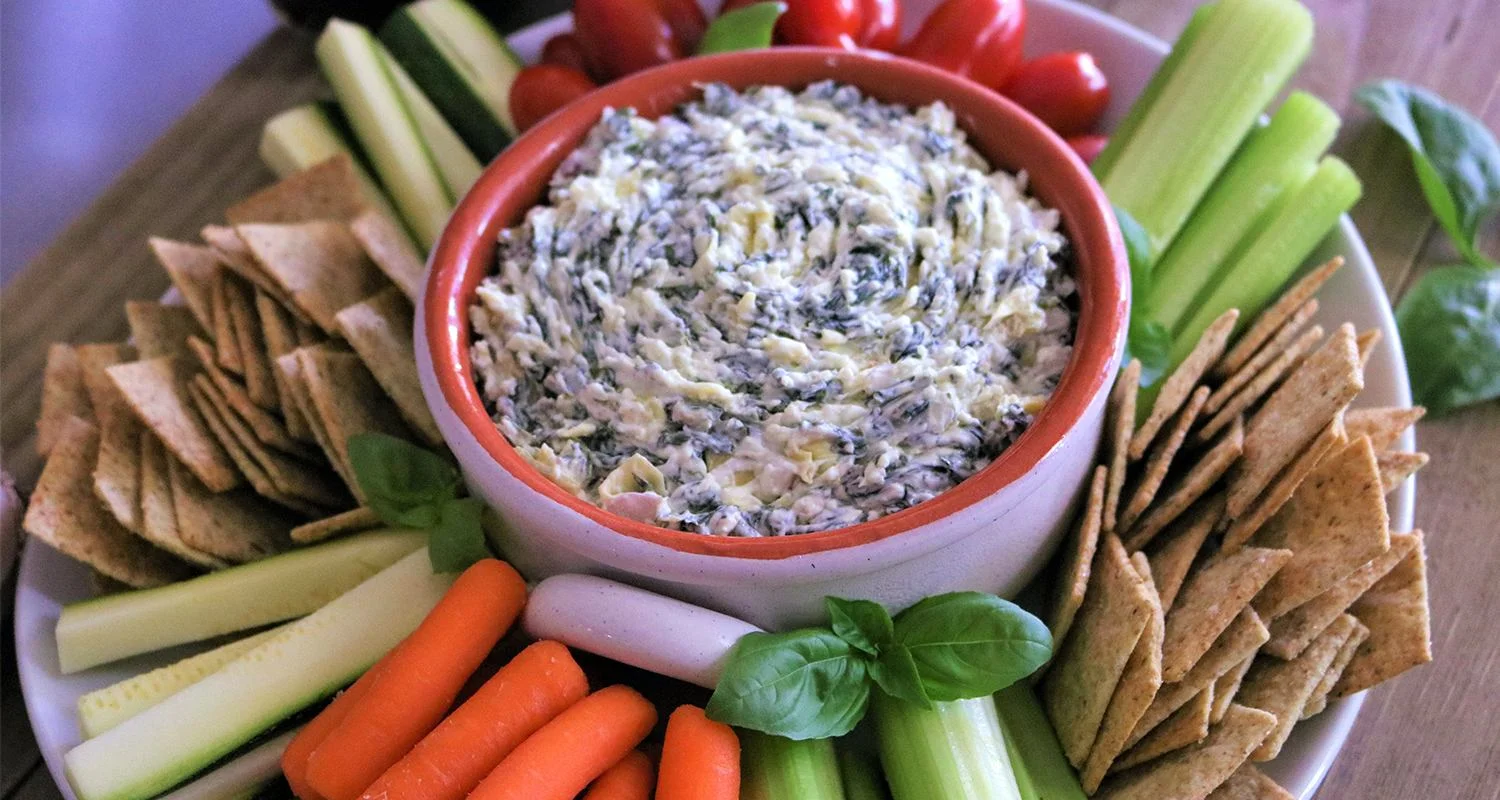 Dip de Alcachofas y Espinacas por Chef Cielito Rosado